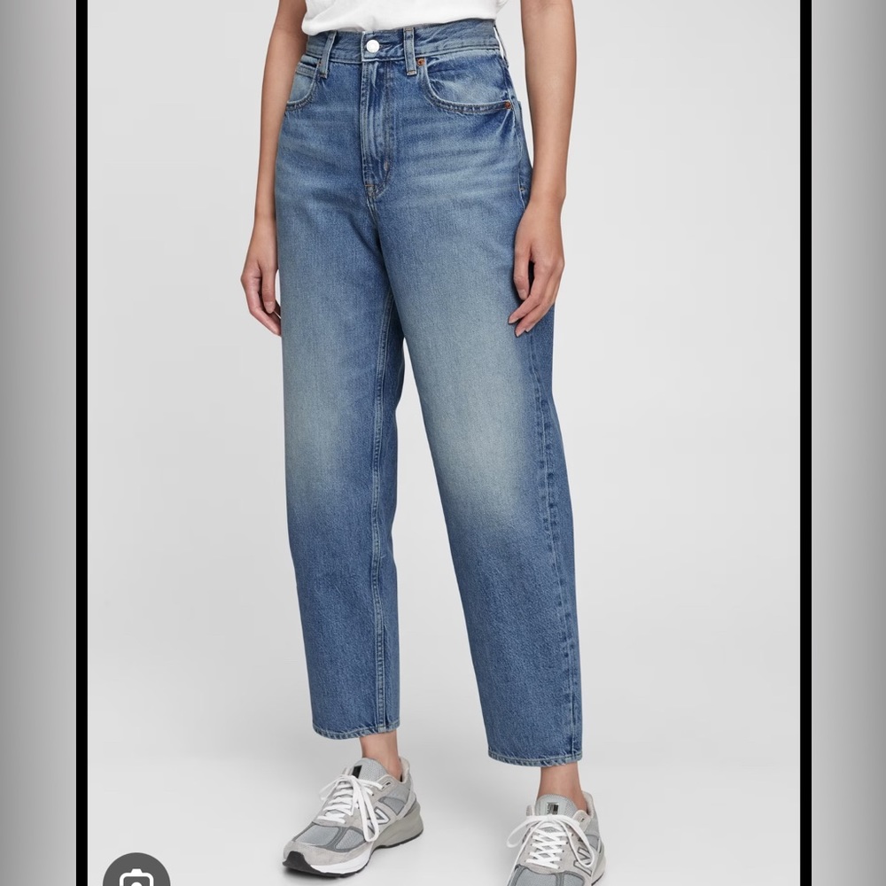 Gap Barrel Jean High Rise Size 27 4s